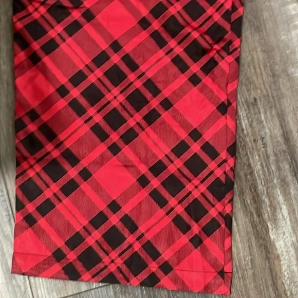 Victoria's Secret Pajama Set New Red Plaid Silky Satin Sz Large NWT Long Sleeve